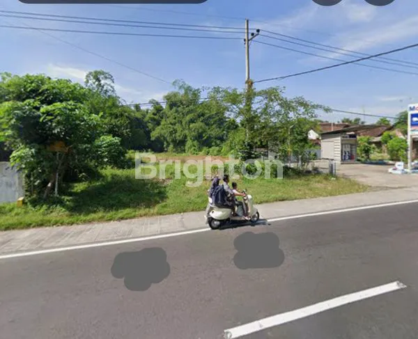 TANAH SHM 2.054M², LOKASI RAMAI DI KEJAYAN