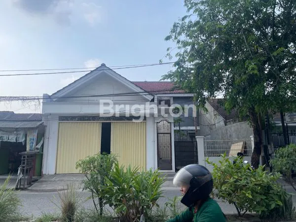 image INVESTASI IDEAL! RUMAH PINGGIR JALAN 2 KAVLING DI CIBITUNG – SIAP USAHA\N\N (1)
