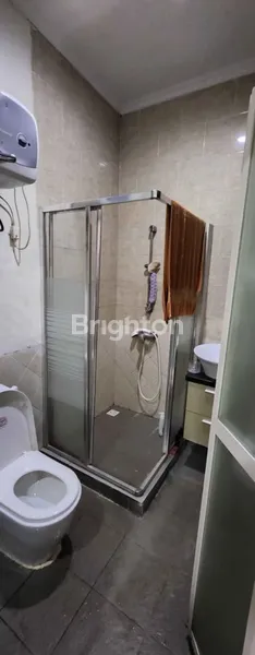 image RUMAH SIAP HUNI KLAMPIS SEMOLO STRATEGIS DEKAT MERR (4)