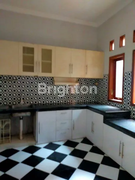 image RUMAH SIAP HUNI DI LINGKUNGAN PERUMAHAN DEKAT EXIT TOL (3)