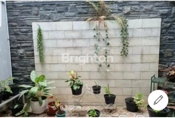 image RUMAH 286M² DI SETIABUDI REGENCY BANDUNG – ADEM, LUAS, GARASI 4 MOBIL (2)