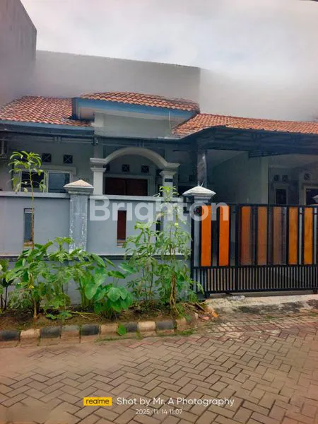 image RUMAH SIAP HUNI DI VILA NUSA INDAH 2 (1)