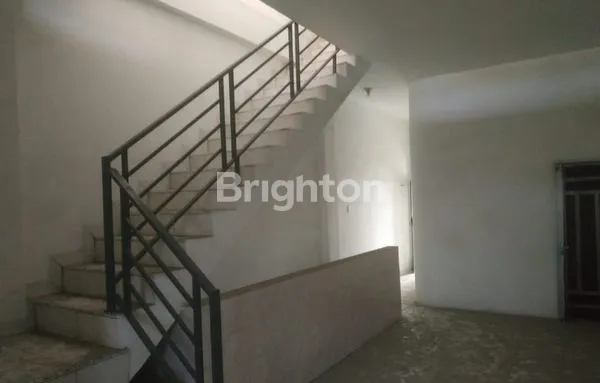 image RUKO 3 1/2 TINGKAT (6)