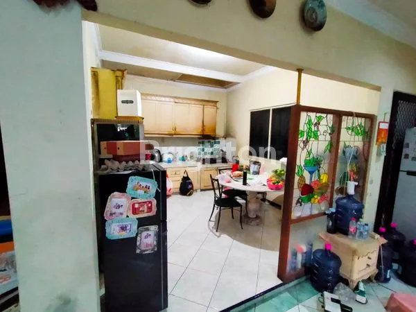 image DIJUAL RUMAH MEWAH HARGA MIRING SURABAYA BARAT DARMO (5)