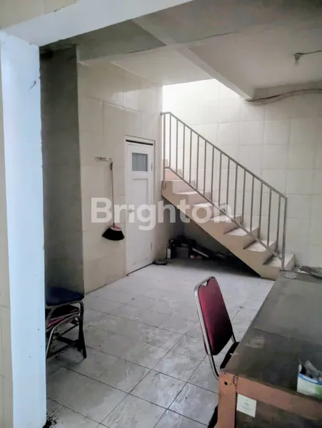 image RUMAH DI JALAN KARAH SURABAYA (1)