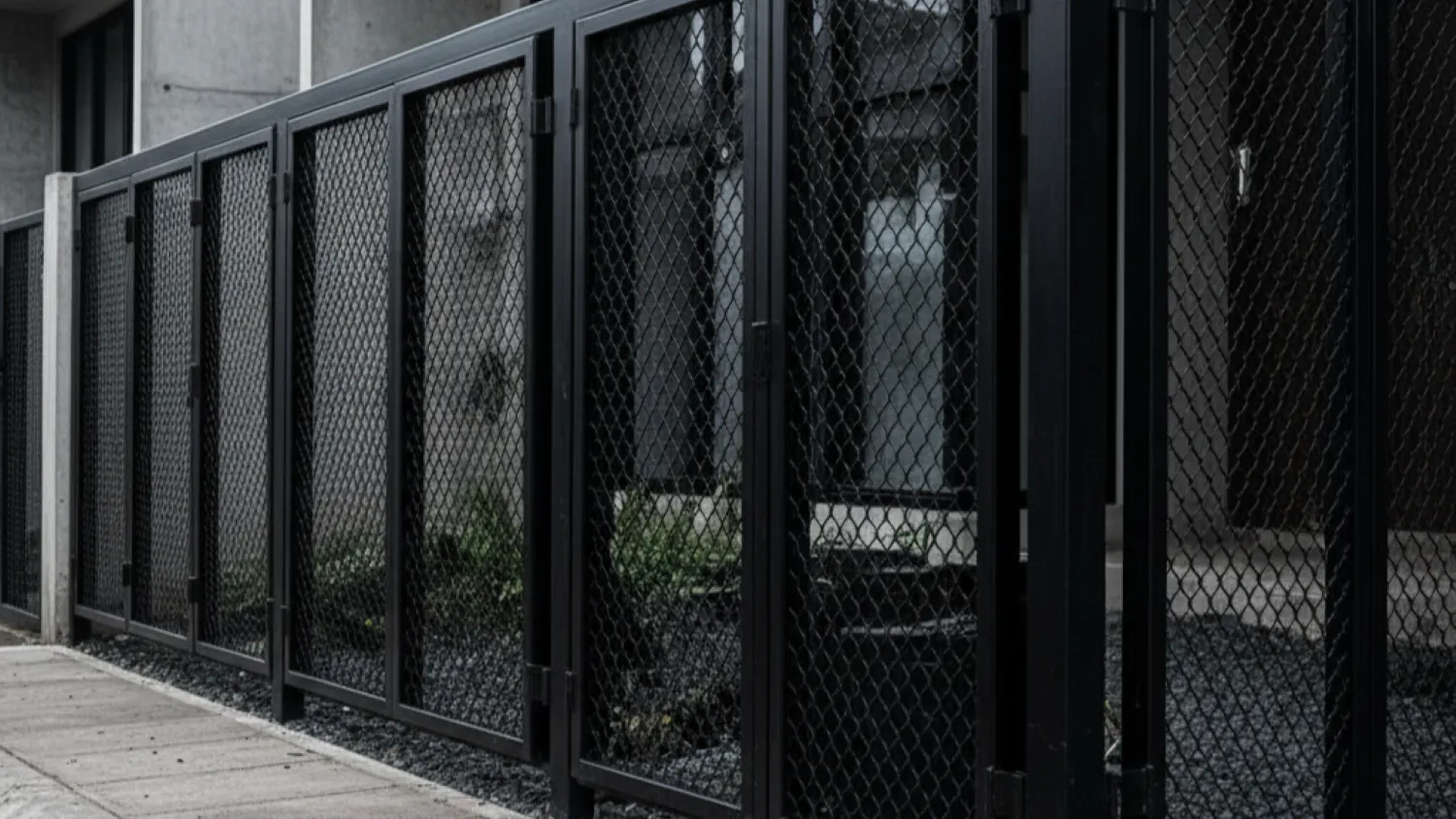 model pagar minimalis terbaru pengaruhi nilai rumah 12 pagar industrial