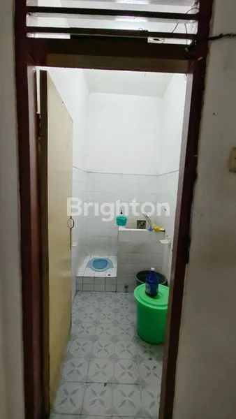 image RUMAH STRATEGIS DI JALAN TIDAR, PUSAT KOTA SURABAYA, COCOK UNTUK USAHA (7)