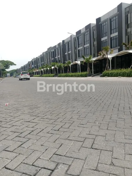 image RUKO 3 LANTAI SURABAYA PAKUWON CITY, CIAMIK POOL (1)