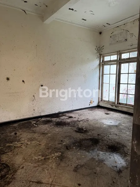 image TURUN HARGAAAA....RUMAH HITUNG TANAH DI MANYAR KERTOADI LOKASI STRATEGIS TENGAH KOTA SURABAYA (4)