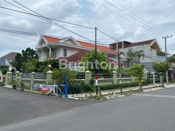 image RUMAH SIAP HUNI DI INDRAGIRI BLIMBING (1)