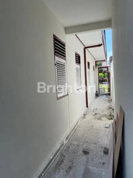 image DIJUAL CEPAT: RUMAH LUAS 341M² DI MANYAR AIRDAS - HARGA TERMURAH! (6)