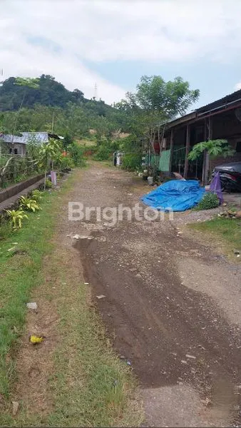 PATTALASSANG GOWA SULAWESI SELATAN TANAH + SUDAH ADA BEBERAPA BANGUNAN PERUMAHAN