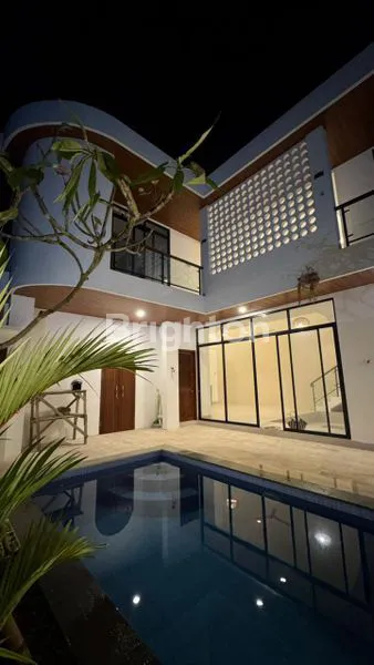image BRAND NEW VILLA SEMI FURNISHED IN KEROBOKAN (1)