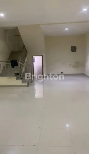 image RUKO BUAH BATU CENTRUM, POSISI PALING DEPAN PINGGIR JALAN RAYA (2)