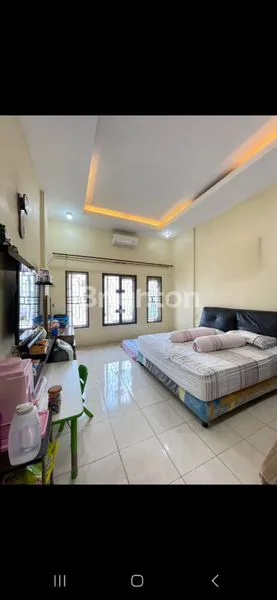 image RUMAH MINIMALIS 2,5 LANTAI SIAP HUNI – KOMPLEK KRAKATAU MINIMALIS, JL. SETIA JADI MEDAN (4)