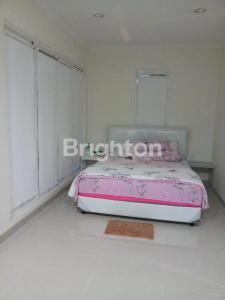image RUMAH HOOK SIAP HUNI DI GADING SERPONG (7)