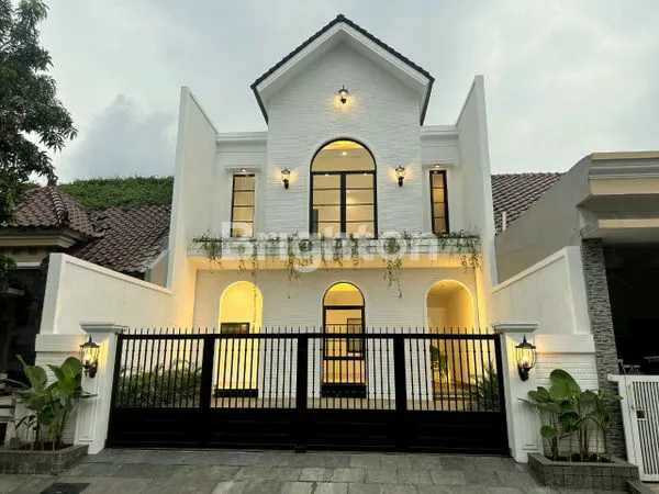 image PURIMAS REGENCY NEW COLONIAL MODERN HOUSE (1)
