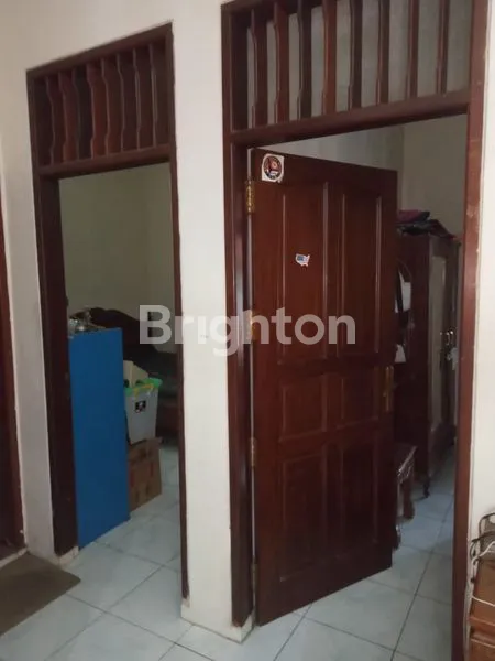 image HUNIAN NYAMAN 4KT DI JL. MT. HARYONO (4)