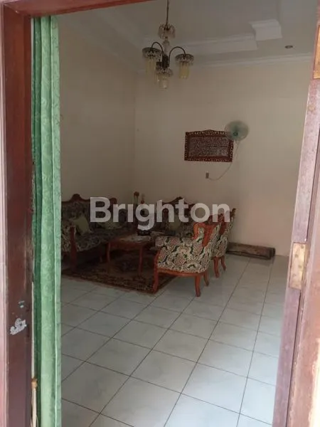 image HUNIAN NYAMAN 4KT DI JL. MT. HARYONO (2)