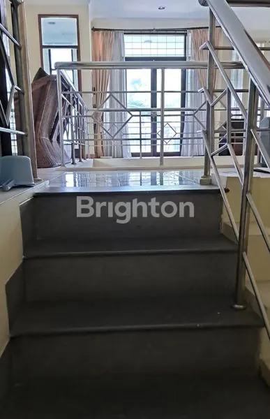 image RUMAH MEWAH 2 LANTAI , HALAMAN LUAS PONDOK HIJAU SETIABUDI  15 MENIT  DARI RUMAH MODE , GEGERKALONG KPAD BANDUNG BARAT , JAWA BARAT  INDONESIA (6)