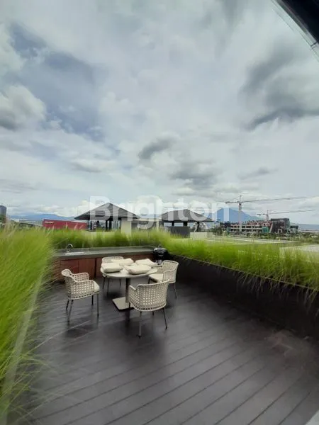 image RUMAH MEWAH BERLOKASI PREMIUM DI SUMMARECON BANDUNG (6)