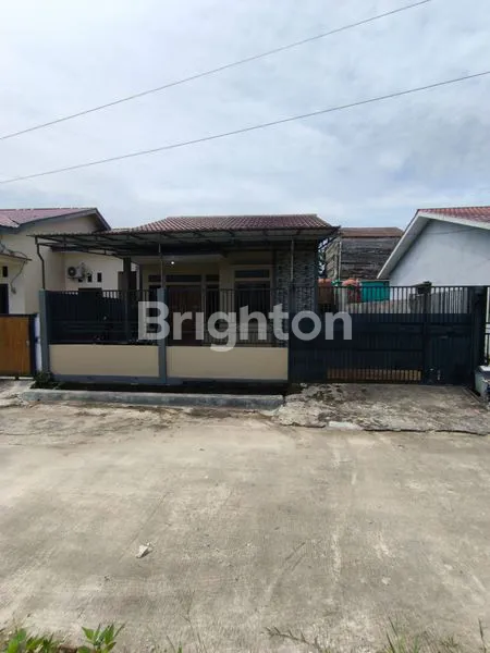 image DISEWAKAN RUMAH PERUM TEPIAN (1)