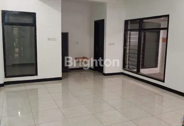 image RUMAH SIAP HUNI NGINDEN INTAN TIMUR LOKASI STRATEGIS DEKAT PUSAT KOTA (2)