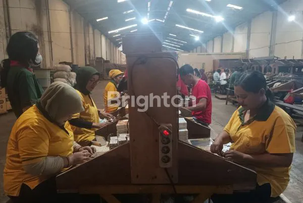 image TAKE OVER PABRIK ROKOK (6)