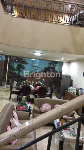 image RUMAH SIAP HUNI DI PEGANGSAAN INDAH PONDOK GADING JAKARTA UTARA (3)