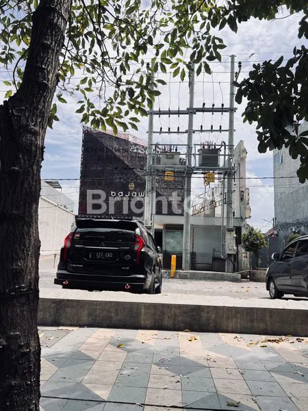 image GEDUNG/BANGUNAN KOMERSIAL, LEBAR 14 M, STRATEGIS NOL JALAN RAYA HR MUHAMMAD, DUKUH PAKIS, SURABAYA BARAT (1)