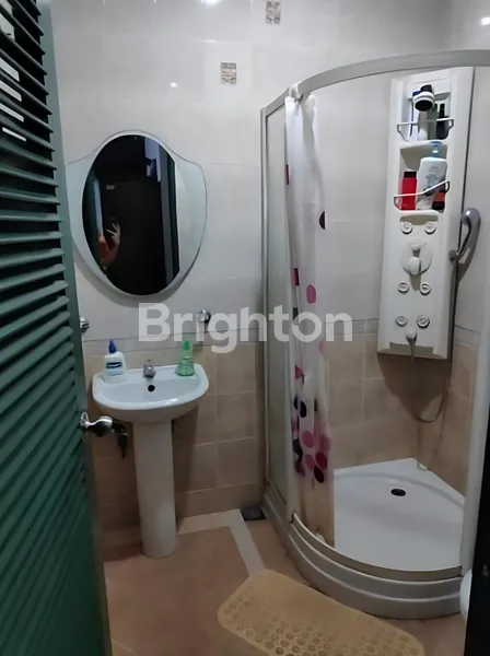 image RUMAH CANTIK MODERN FULL FURNISH JALAN TAMAN NILAM JATI RAWAMANGUN JAKARTA TIMUR  STRATEGIS BEBAS BANJIR (6)