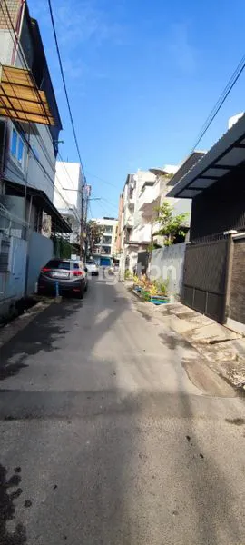 image DIJUAL RUMAH 3 LT TANJUNG DUREN DALAM (2)