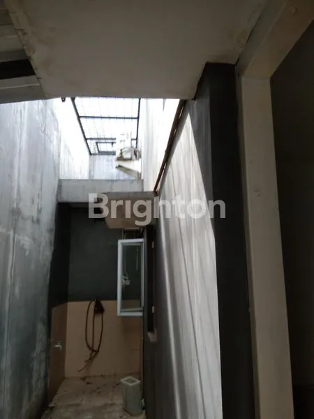 image DIJUAL  RUMAH 1 LANTAI DI LATUMENTEN TAMBORA JAKARTA BARAT (8)