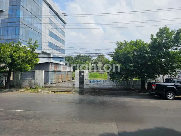 image DISEWAKAN LAHAN KOMERSIAL DI RAYA JEMURSARI (1)