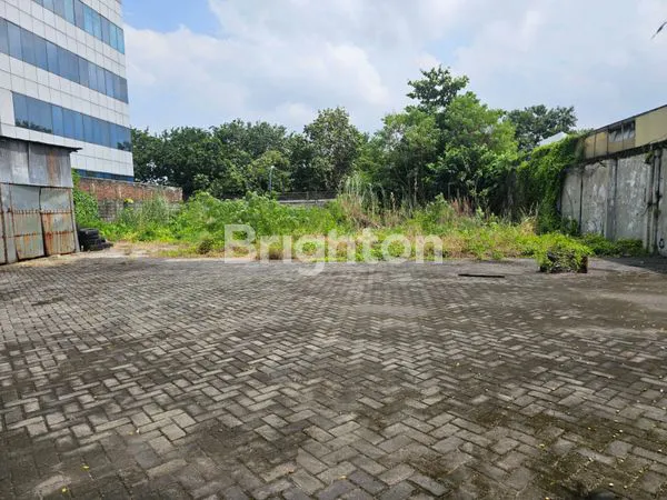 image DISEWAKAN LAHAN KOMERSIAL DI RAYA JEMURSARI (4)