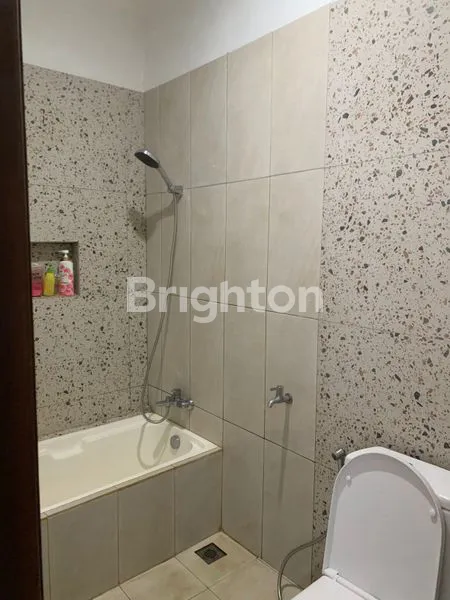 image RUMAH 2 LANTAI 3KT DEKAT METRO MALL (4)
