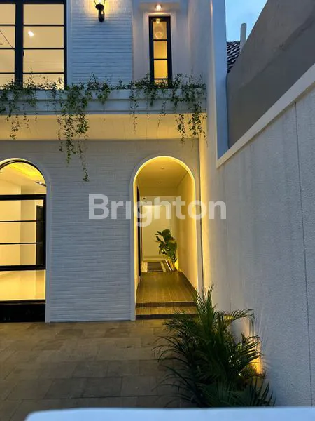 image BRAND NEW HOUSE PURIMAS REGENCY (5)