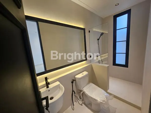 image BRAND NEW HOUSE PURIMAS REGENCY (7)