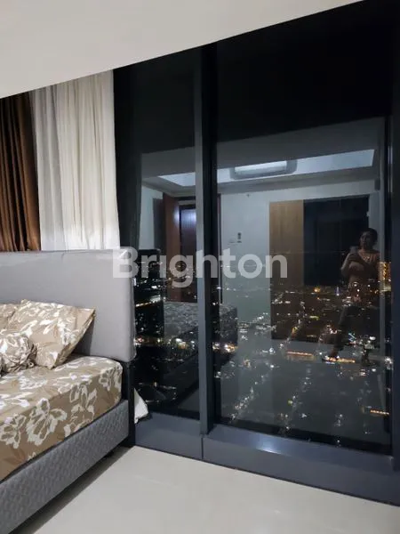 image DISEWAKAN / DIJUAL APARTEMEN POLUX HABIBIE BATAM – HOOK VIEW LAUT, FULL FURNISHED (3)