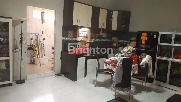 image HUNIAN STRATEGIS 3 KAMAR, AKSES MUDAH (2)