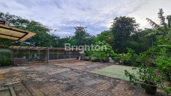 image RUMAH LUXURY RIVERSIDE 2 LANTAI DI THE GREEN BSD RARE LISTING! (7)