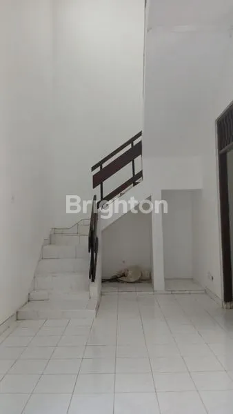 image RUMAH SIAP HUNI FULL RENOVASI KAWASAN JIMBARAN (7)