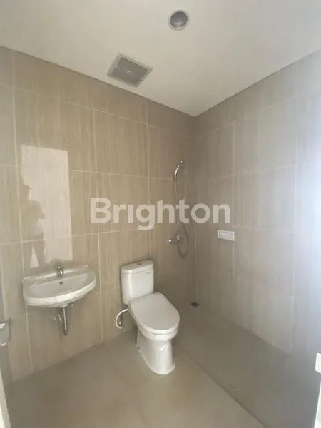 image RUMAH MEWAH 4+1 KT KM DI BELLAGIO CITRA RAYA (6)