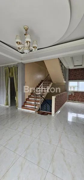 image RUKO 3 LANTAI + BASEMENT & KOLAM RENANG PURWODADI (3)