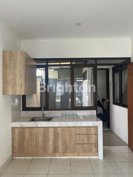 image DI JUAL RUMAH HOEK SIAP HUNI DI KRR BOGOR, 15-20 MENIT KE STASIUN BOGOR, 30 MENIT KE PINTU TOL, 15 MENIT KE BTM MALL (5)