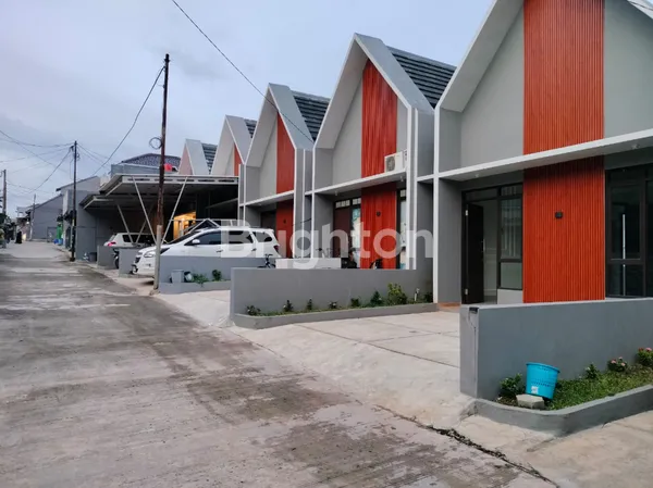 image RUMAH TERJANGKAU DI JATILUHUR, JATIASIH, BEKASI, SHM, BEBAS BANJIR, LT/LB:71M/30M, KT:2, KM:2, AKSES MOBIL, AMAN, NYAMAN DAN TERJANGKAU (2)