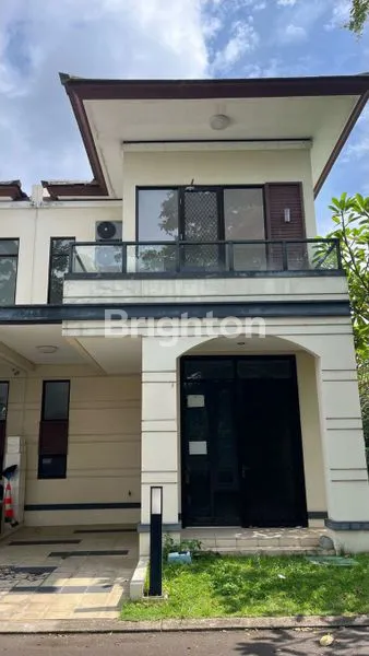 image LAVON CLUSTER GRACIA - SURVANA SUTERA (1)