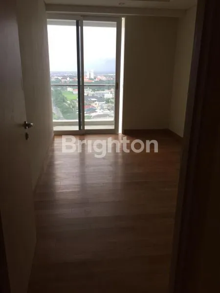 image THE LUXURY LANDMARK OF SURABAYA. ONE EAST RESIDENCE (1)