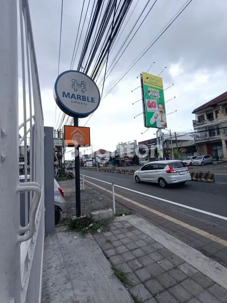 image RUKO 3 LANTAI DI GATSU TIMUR – LOKASI PRIME, PARKIR LUAS, SIAP USAHA!\N (6)