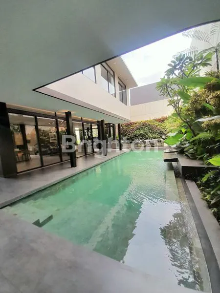 image RUMAH EKSKLUSIF LT 618M² SUMMARECON BANDUNG (7)